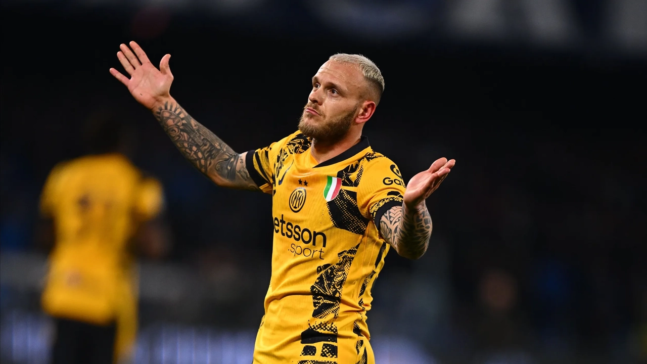 费耶诺德窗口期止住颓势,志在欧联名次提升,赛场秩序良好,年轻球员得到机会的简单介绍 费耶诺德窗口期止住颓势,志在欧联名次提升,赛场秩序良好,年轻球员得到机会的简单介绍