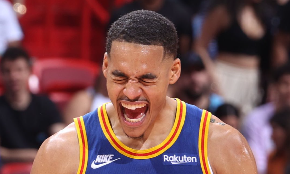 赛后体能课后，利物浦手感冰凉备战荷甲，话题不断，控场能力受关注的简单介绍