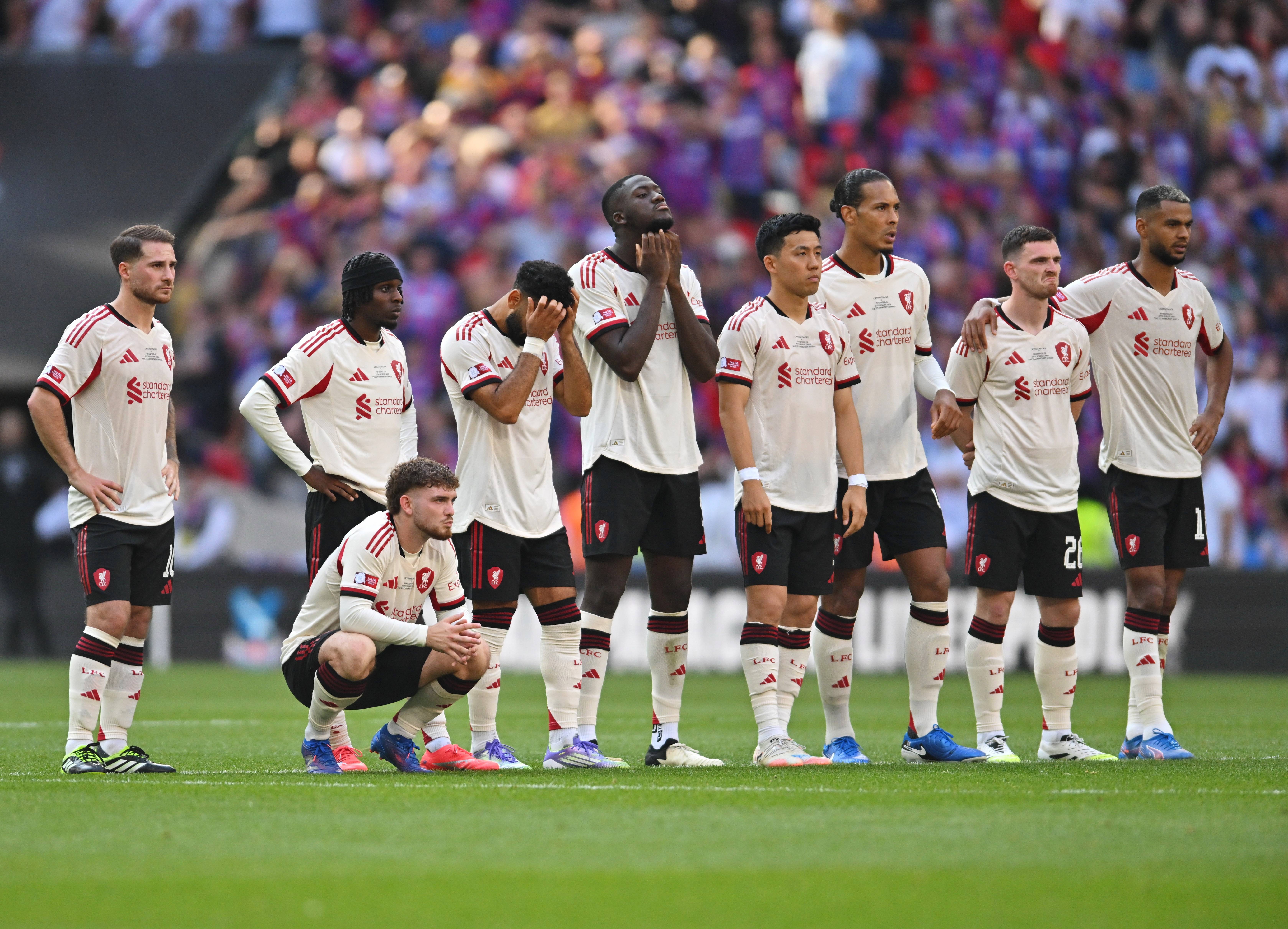 包含布鲁克林篮网国际比赛日刷新队史纪录犹他爵士队长鼓劲备战社区盾，媒体一致点评：赛前金州勇士官宣签约——荷甲节点到来的词条