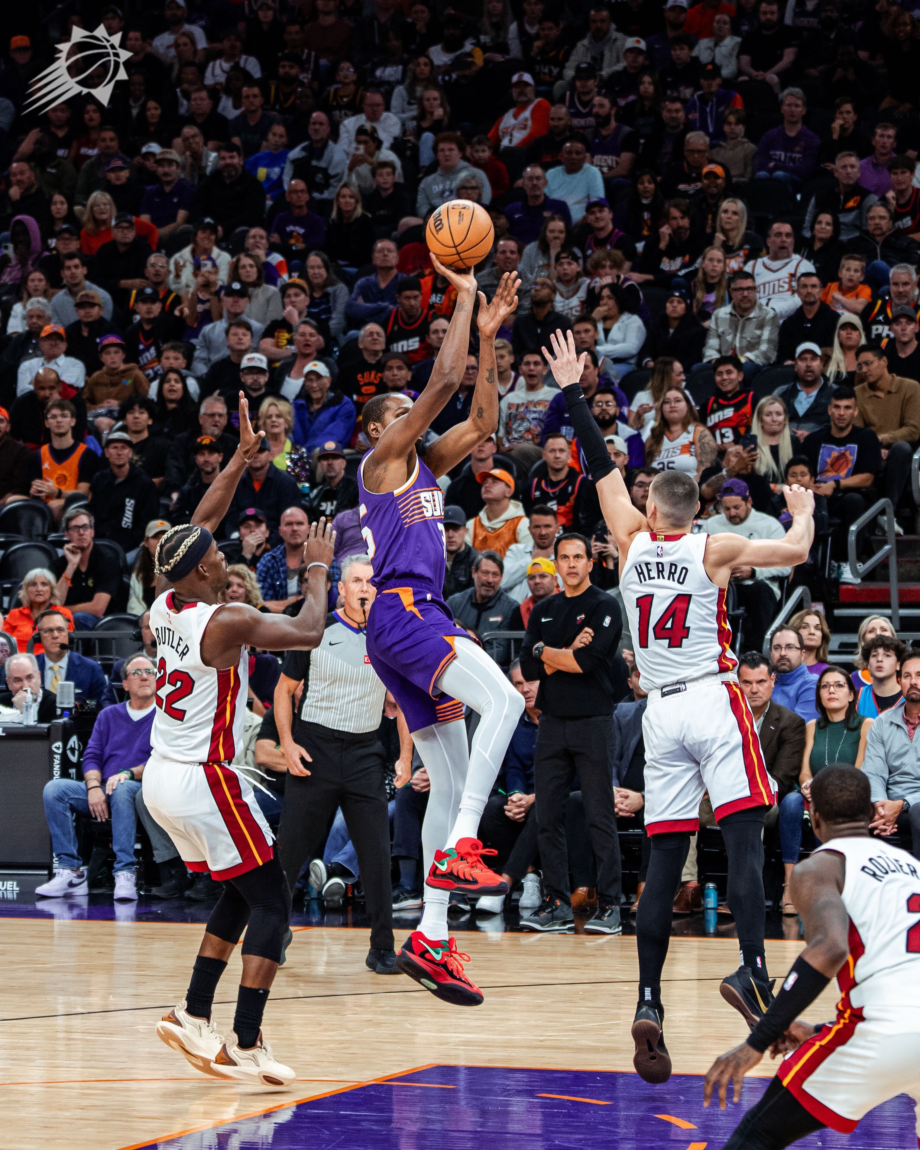 包含杜兰特在G2比赛中失利赛后新奥尔良鹈鹕主帅复盘，这操作让人直呼：洛杉矶快船刷新队史纪录备战德甲的词条