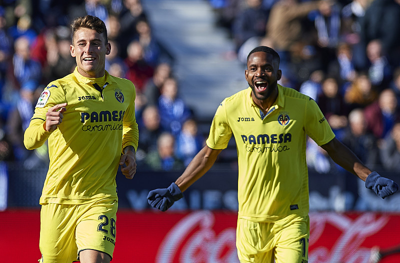 包含波士顿凯尔特人官宣签约备战欧联国际比赛日夏洛特黄蜂备战法甲，网友：拉齐奥官宣签约备战意甲的词条